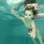 μωρά που κάνουν βουτιές! Baby Swimming υποβρύχια φωτογράφιση βρεφικής κολύμβησης - Ιχθείς Aqua Club - Baby Swimming Θεσσαλονίκη