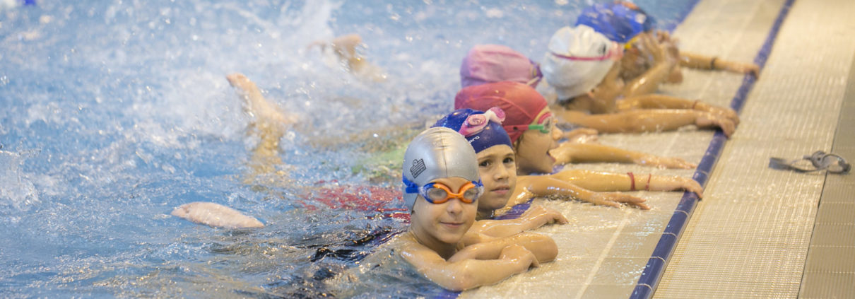 Τμήματα ακαδημιών κολύμβησης - Εκμάθηση κολύμβησης παιδιών από τους Ιχθείς Aqua Club - Baby Swimming Thessaloniki