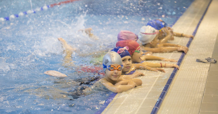 Τμήματα ακαδημιών κολύμβησης - Εκμάθηση κολύμβησης παιδιών από τους Ιχθείς Aqua Club - Baby Swimming Thessaloniki